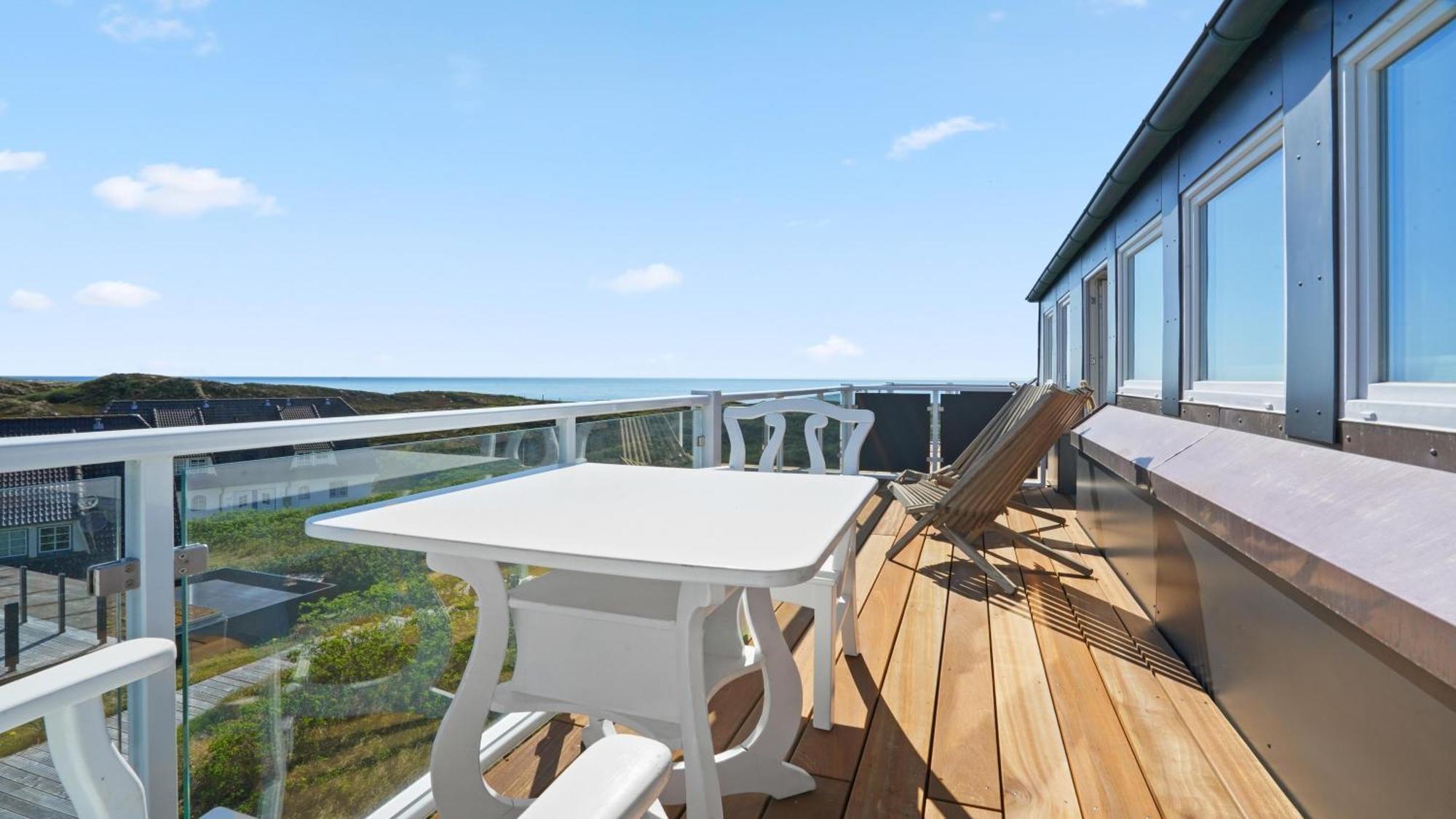 Gurtdeel Leuchtturm-Suite เฮอร์นุม ภายนอก รูปภาพ